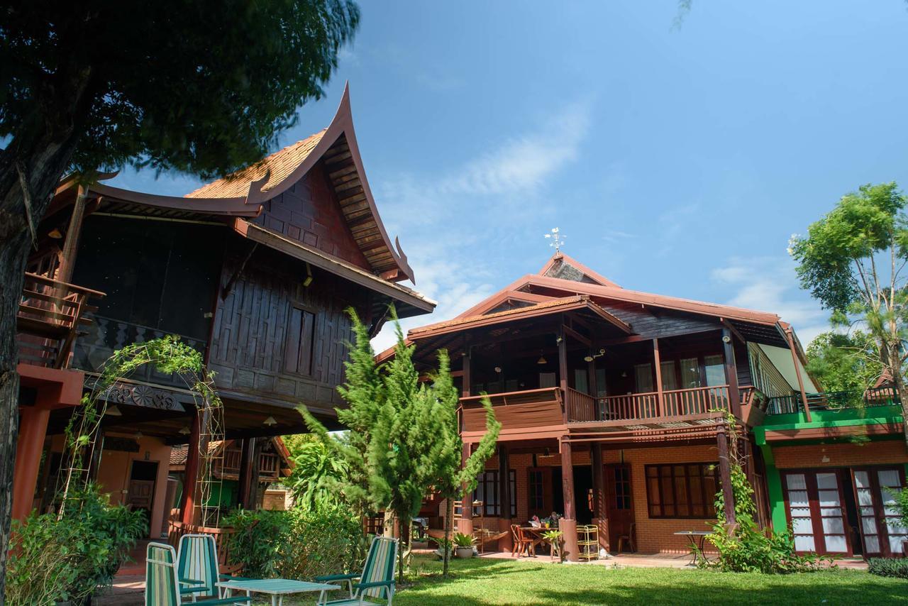 Ruen Khaoyai Hotel Pak Chong Buitenkant foto
