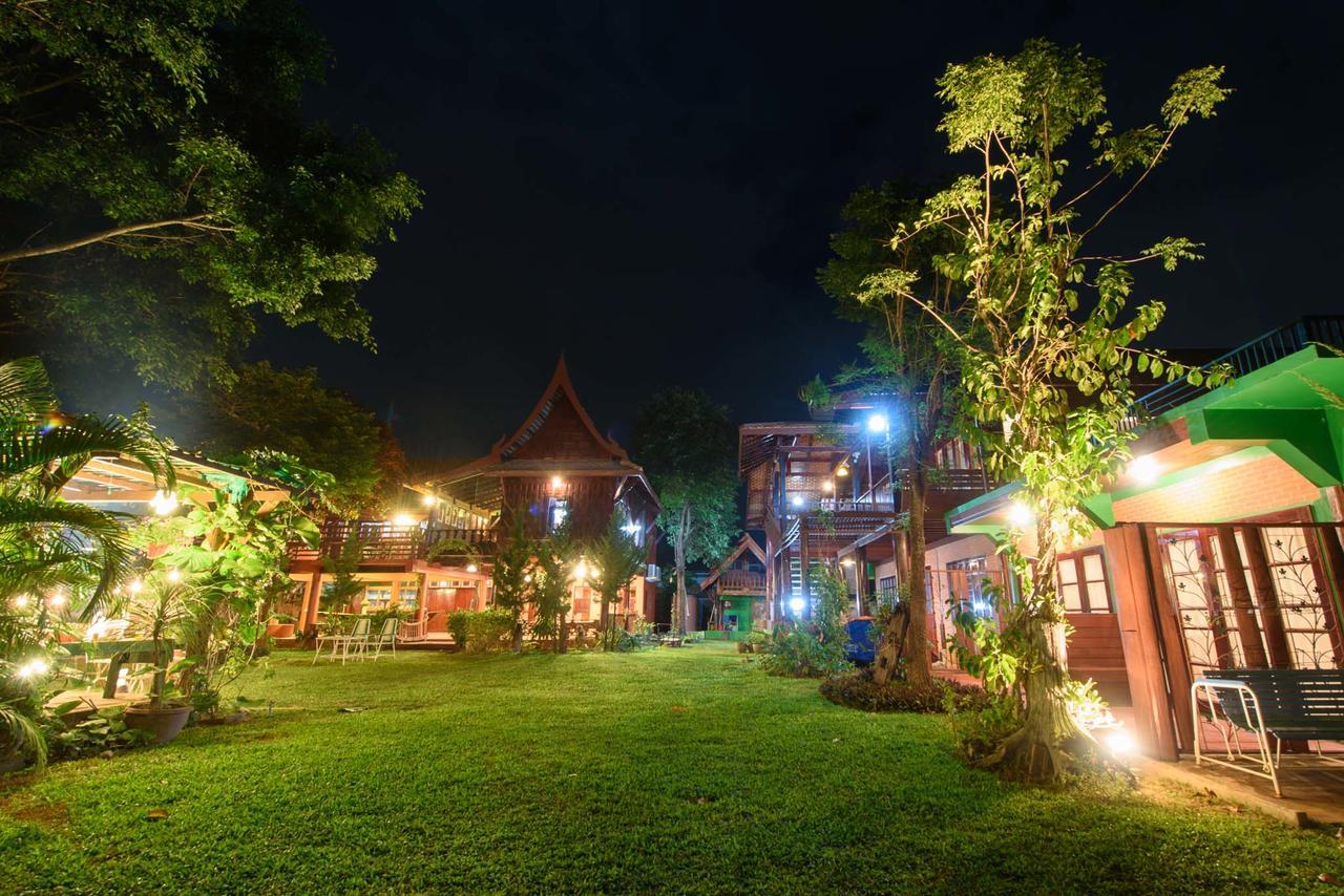 Ruen Khaoyai Hotel Pak Chong Buitenkant foto