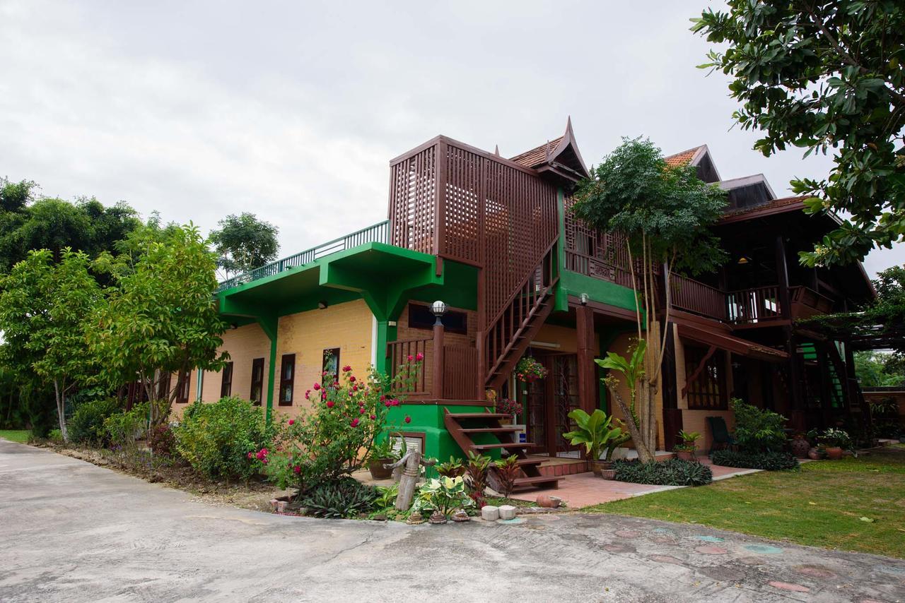 Ruen Khaoyai Hotel Pak Chong Buitenkant foto