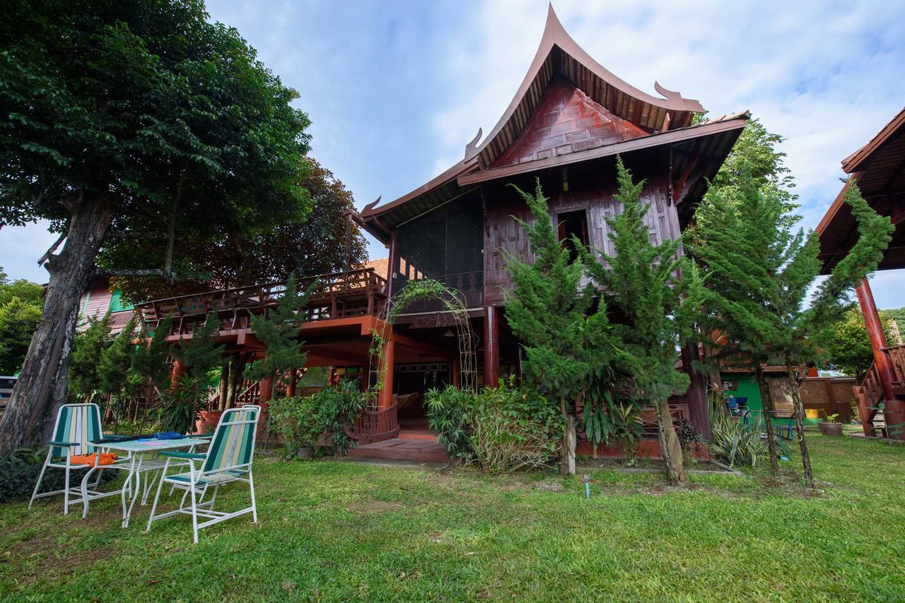Ruen Khaoyai Hotel Pak Chong Buitenkant foto